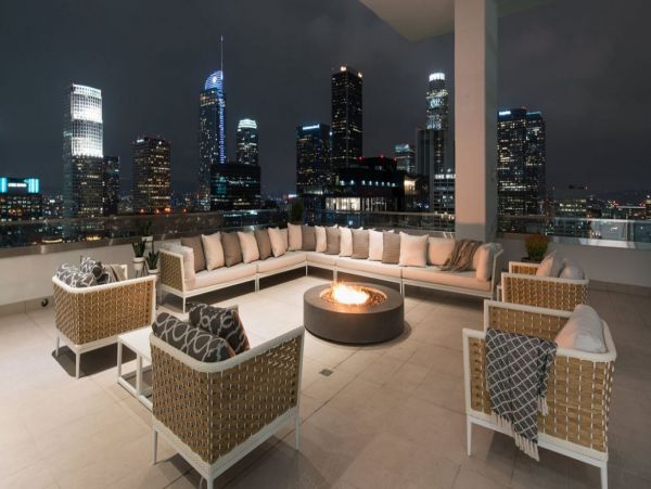 Los Angeles Home 993075