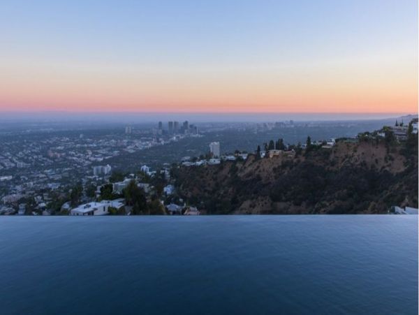 Los Angeles Home 993076