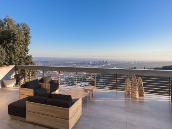 Los Angeles Home 993076