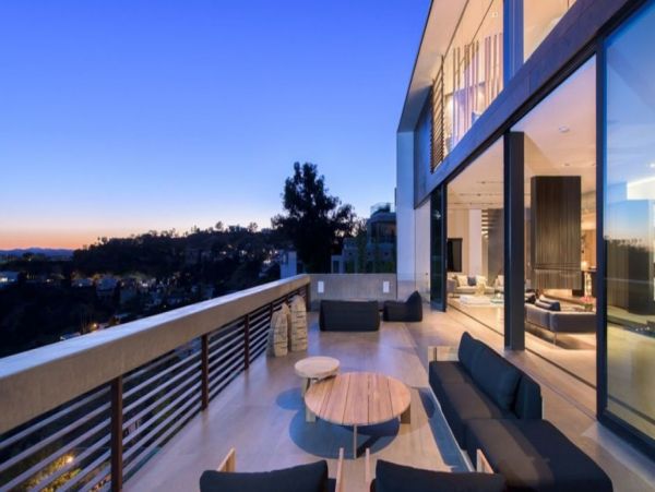 Los Angeles Home 993076