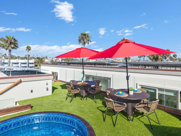 Oceanfront Luxury Home with Private Spa & Unmatched Views