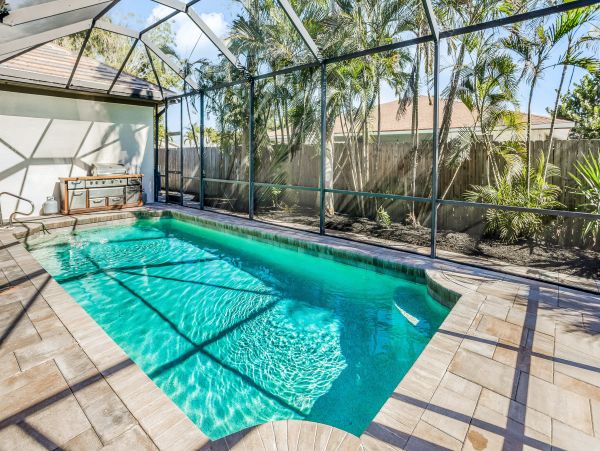 Naples Vacation Home With Private Pool Sleeps 7 Guests