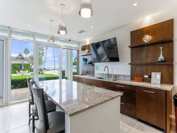 Gulf Views Galore! Vacation Rental Condo In Naples 4 Guests