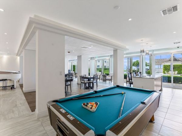 Gulf Views Galore! Vacation Rental Condo In Naples 4 Guests