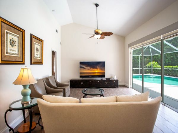 Charming Naples Vacation Rental Home With Pool Sleeps 8