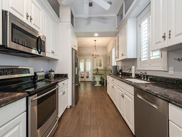 Charming Vacation Rental Home in Naples With 4 Bedrooms