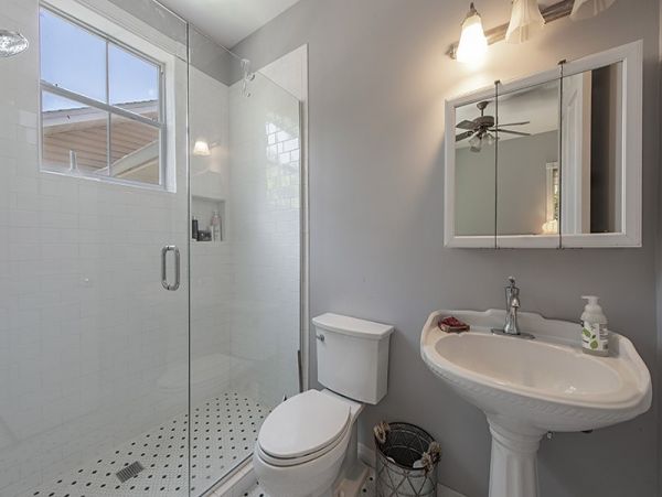 Charming Vacation Rental Home in Naples With 4 Bedrooms