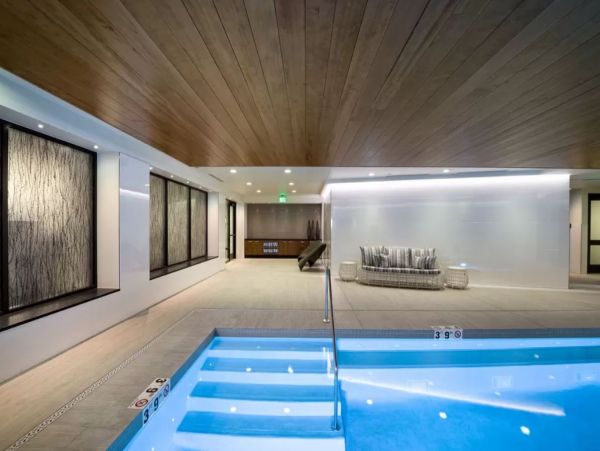 Two Bedroom Lionshead Vacation Condo Sleeps 6 Walk to Lifts