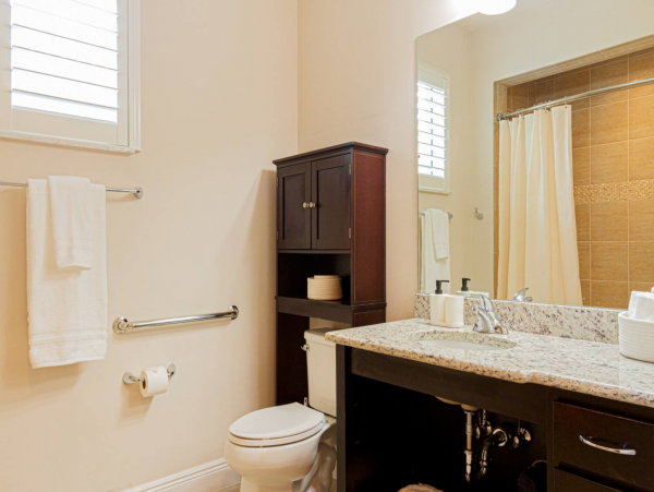Naples Luxury Vacation Home With Private Pool Sleeps Six