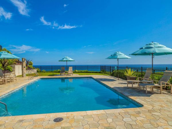 Kauai Luxury Vacation Rental - Princeville Oceanfront Condo