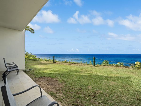 Kauai Luxury Vacation Rental - Princeville Oceanfront Condo