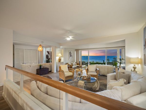 Kauai Luxury Vacation Rental - Princeville Oceanfront Condo