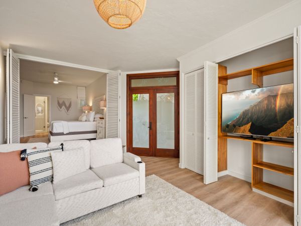 Kauai Luxury Vacation Rental - Princeville Oceanfront Condo