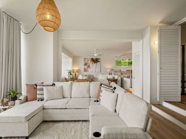 Kauai Luxury Vacation Rental - Princeville Oceanfront Condo