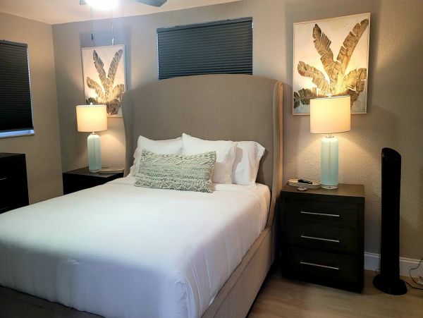 Pompano Beach Four Bedroom Vacation Home Sleeps Ten Guests