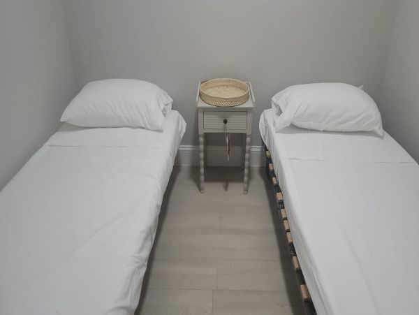 Pompano Beach Four Bedroom Vacation Home Sleeps Ten Guests