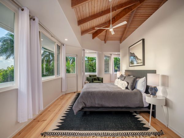 Beautiful Vacation Pool Home In HANALEI BAY  Sleeps 10 Guests