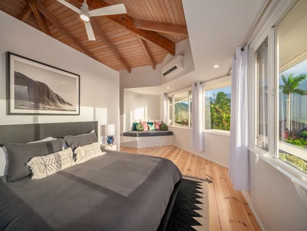 Beautiful Vacation Pool Home In HANALEI BAY  Sleeps 10 Guests