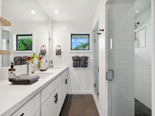 Hanalei Bay Luxury Vacation Home Rental 5-Bedroom