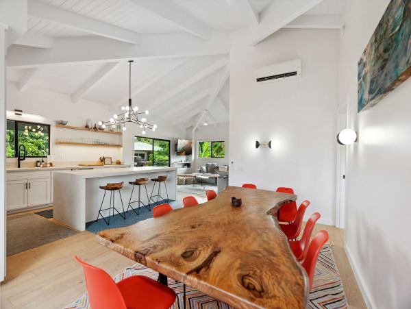 Hanalei Bay Luxury Vacation Home Rental 5-Bedroom