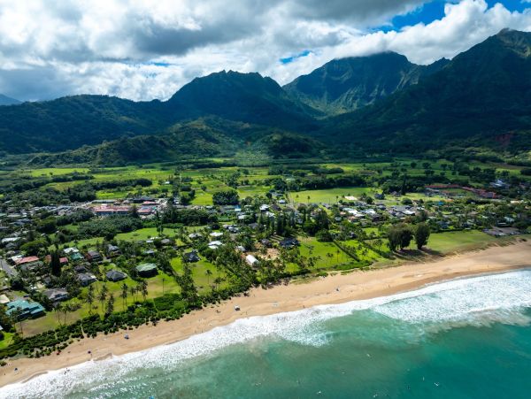 Hanalei Bay Luxury Vacation Home Rental 5-Bedroom