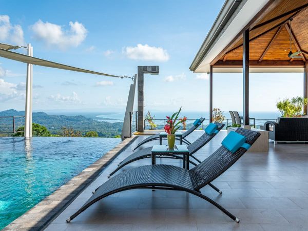 17 Bedrooms Luxury Home in Puntarenas Sleeps 23 Guests
