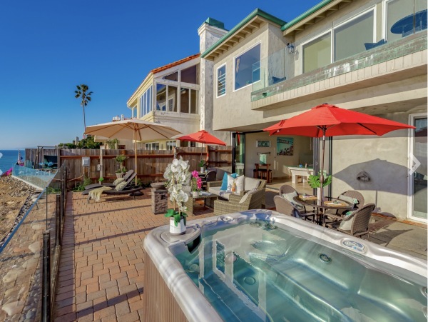 Beachfront Vacation Home in Encinitas 8 Bedrooms Sleeps 17