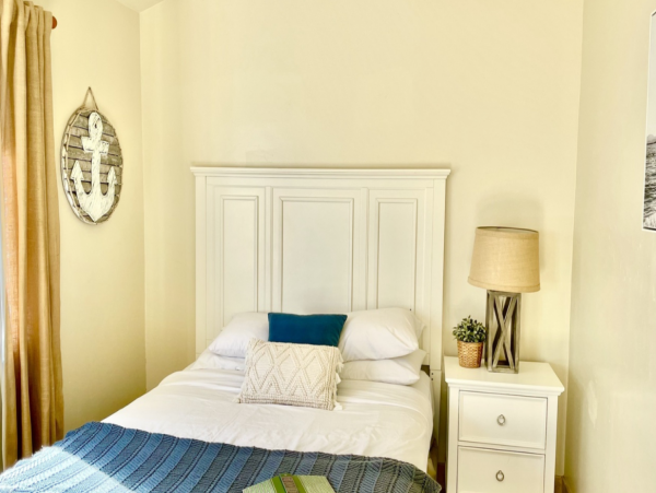 Beachfront Vacation Home in Encinitas 8 Bedrooms Sleeps 17