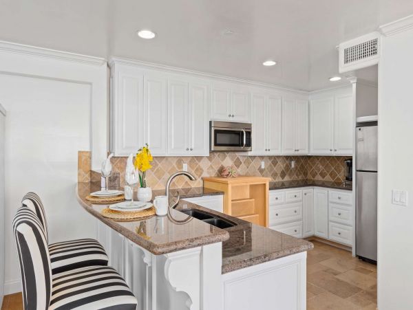 Beachfront 10 Bedroom Oceanside Luxury Rental