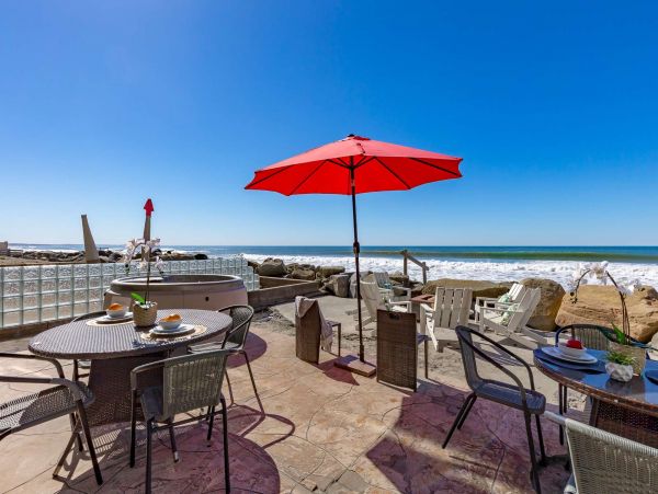 Beachfront 10 Bedroom Oceanside Luxury Rental