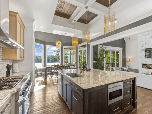 Lake Norman Retreat: Sleeps 18, Pool, Hot Tub, Lake Views