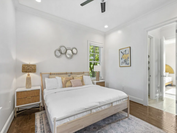 Lake Norman Retreat: Sleeps 18, Pool, Hot Tub, Lake Views