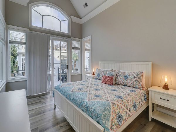 Beachfront Vacation Home In Hilton Head With 2 Pools