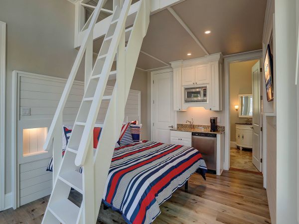 Beachfront Vacation Home In Hilton Head With 2 Pools