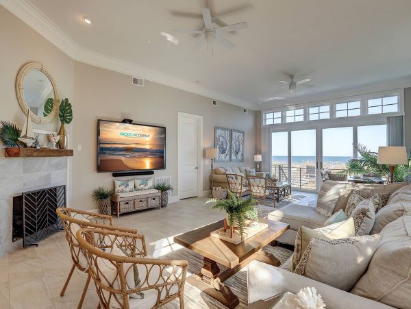 Beachfront Vacation Home In Hilton Head With 2 Pools