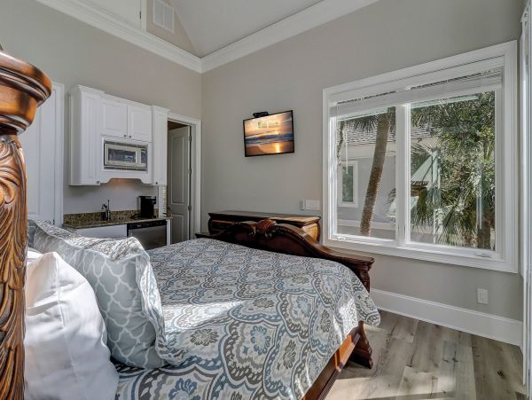 On Beach Hilton Head Vacation Home Private Pool Sleeps 21