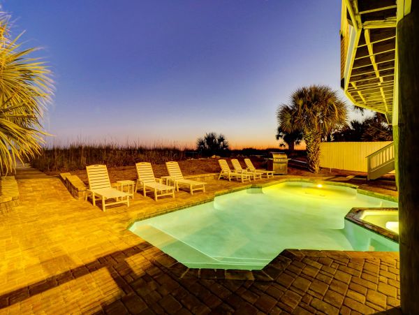 Hilton Head Island Seven Bedrooms Beachfront Rental