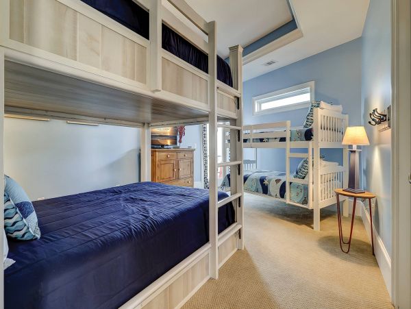 Hilton Head Island Seven Bedrooms Beachfront Rental