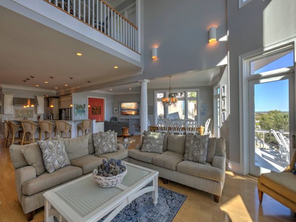 Hilton Head Island Seven Bedrooms Beachfront Rental