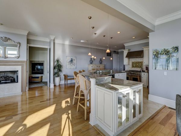 Hilton Head Island Seven Bedrooms Beachfront Rental