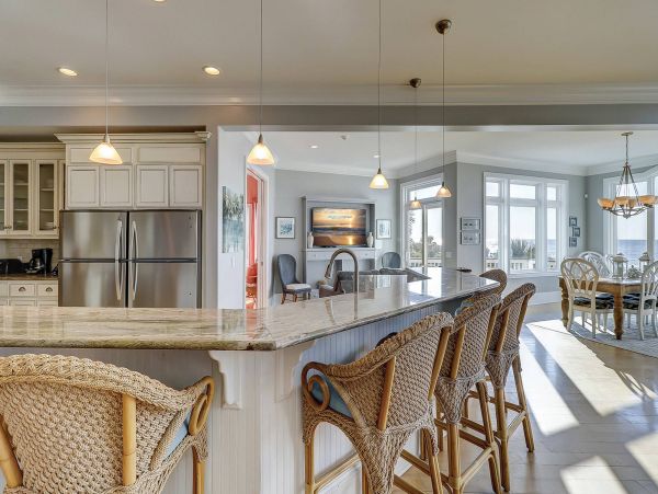 Hilton Head Island Seven Bedrooms Beachfront Rental
