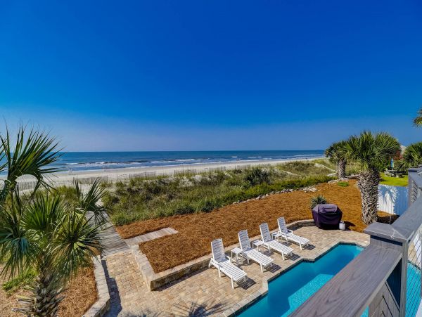 Hilton Head Island Seven Bedrooms Beachfront Rental