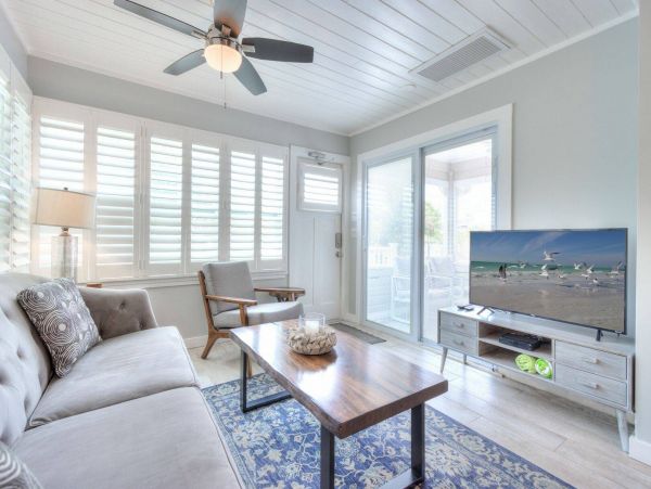Clearwater Two Bedroom Walk to Beach Vacation Rental Home