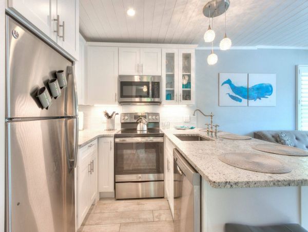 Clearwater Two Bedroom Walk to Beach Vacation Rental Home