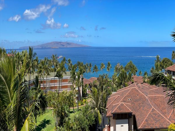 Wailea Vacation Condo Walk to Beach With Communal Pool