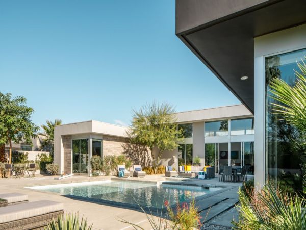 La Quinta 6 Bedroom Home with Private Pool
