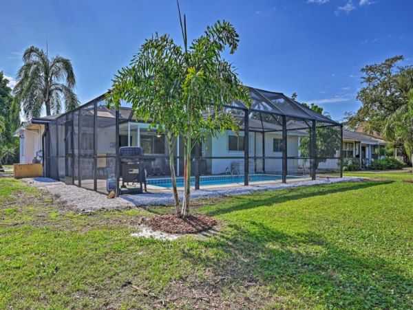 Bonita Springs Vacation Home With Private Pool Sleeps 6