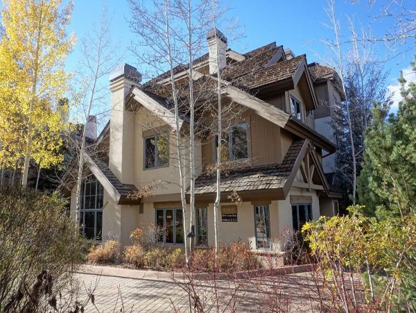 Avon Luxury Vacation Rental Home 10 Guests Mountain Views