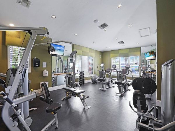 Naples Vacation Condo Sleeps Six Guests With Communal Pool