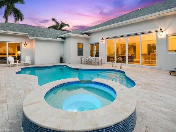 Naples Luxury Vacation Rental - Old Naples Beach House with Private Pool & Spa